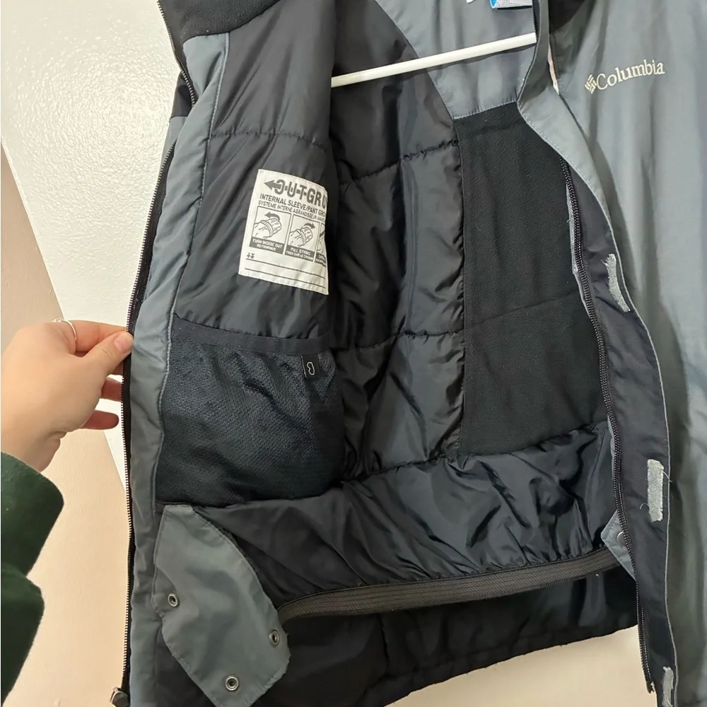 Columbia Bots Two-Tone Outdoor Jacket Size 8